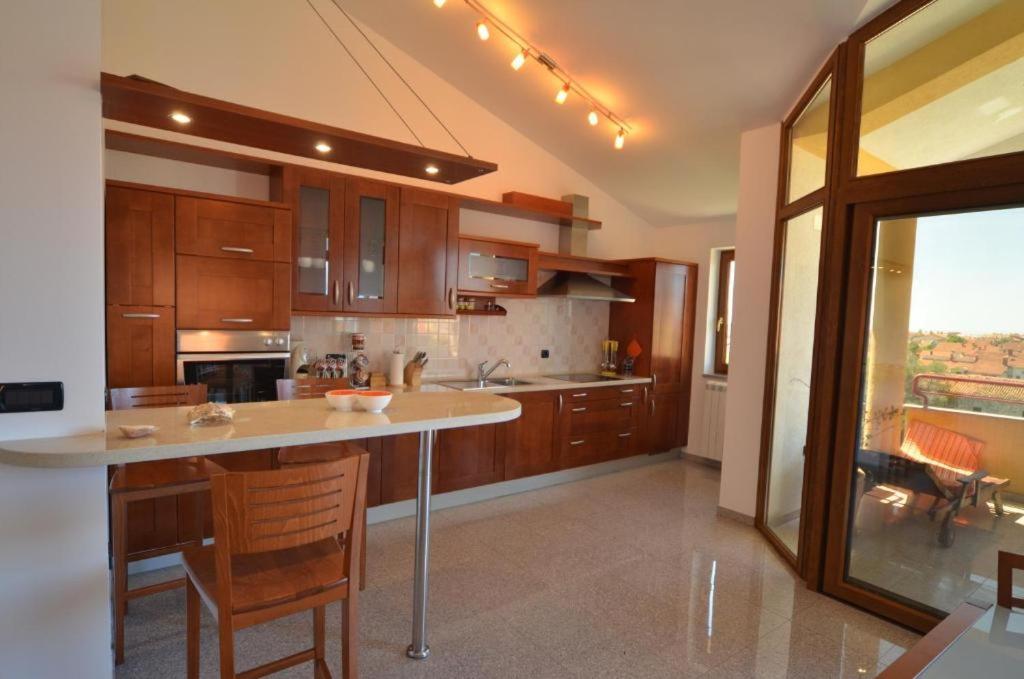 Apartments Ana Wellness L ロヴィニ エクステリア 写真